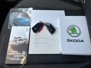 Škoda Octavia Škoda Octavia COMBI 1.4 TSI IV PHEV SPORT BUSINESS AUTOMAAT / PLUG IN HYBRID - afbeelding nr 18