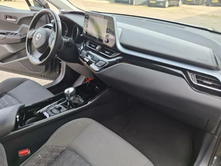 Toyota C-HR Toyota C-HR 1.8 Hybrid Dynamic - afbeelding nr 25