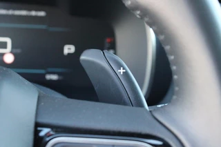 Citroën C5 Aircross Citroen C5 Aircross 1.2 130PK AUTOMAAT | NAVIGATIE BY APPLE CARPLAY/ANDROID AUTO | ACHTERUITRIJ CAMERA | KEYLESS ENTRY/START | LED KOPLAMPEN | CRUISE CONTROL | CLIMATE CONTROL | DAB+ RADIO | ALL SEASON BANDEN | 18