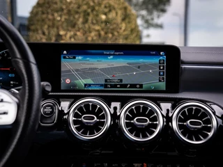 Mercedes-Benz CLA Mercedes CLA-klasse 250e AMG|PANO|CAMERA|SFEERV.|45S PAKKET - afbeelding nr 25