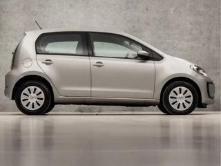 Volkswagen up! (5-DEURS, AIRCO, BLUETOOTH, NIEUWE APK, SPORTSTOELEN, START/STOP, NIEUWSTAAT) - afbeelding nr 4