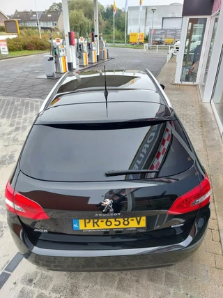Peugeot 308 Peugeot 308 SW 1.2 PureTech Blue Lease Executive - afbeelding nr 12