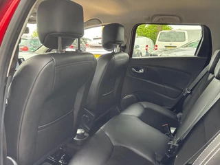 Renault Clio Renault Clio Estate 1.2 TCe 120 PK Intens | Automaat | Halfleer | Camera | LED - afbeelding nr 29