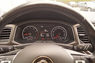 Volkswagen T-Roc Volkswagen T-Roc 1.0 TSI 115pk Style Executive -NAVI-ECC-PDC-ACC- - afbeelding nr 11