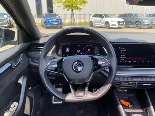 Škoda Octavia Škoda Octavia 1.4 TSI DSG RS IV PANO-DAK/CAMERA/MEMORY/NAVI/ACC/STOELVERW/E-KLEP - afbeelding nr 13