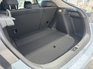 Honda Civic Honda Civic 2.0 e:HEV Elegance € 1850 KORTING! Dodehoek detectie, verwarmde stoelen , All-in Rijklaarprijs - afbeelding nr 13