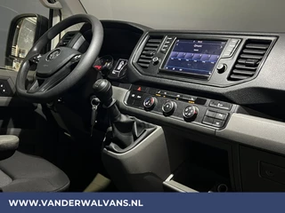 Volkswagen Crafter Volkswagen Crafter 2.0 TDI 141pk L3H2 L2H1 Euro6 Airco | Camera | Navigatie | Apple Carplay | Adaptieve Cruisecontrol Android Auto, Parkeersensoren, Stoelverwarming, Bijrijdersbank - afbeelding nr 10