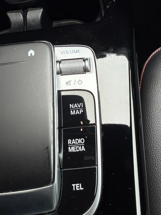 Mercedes-Benz A-Klasse Mercedes-Benz A-klasse A 200 AMG AUT NAP Widescreen Camera - afbeelding nr 24