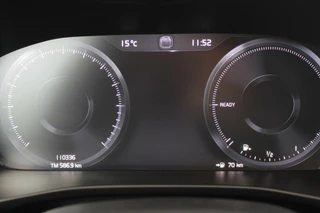 Volvo XC40 Volvo XC40 T5 Recharge R-Design | Panoramadak | Stoelverwarming | Parkeercamera | Keyless | Glossy Black - afbeelding nr 9