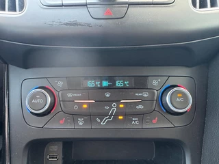 Ford Focus Ford Focus Wagon 1.5 TDCI Titanium Edition|Navi|Stoel/Stuurverwaming|PDC|Cruisecontrol| - afbeelding nr 16