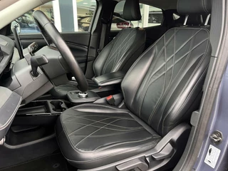 Ford Mustang Mach-E Ford Mustang Mach-E RWD 75 kWh | Rondomzichtcamera | Lederen Bekleding | Trekhaak | LED | Stoelverwarming | Stuurwielverwarming | B&O Audio | Apple Carplay/Android Auto | - afbeelding nr 17