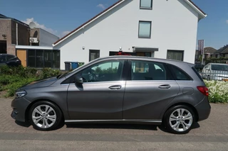Mercedes-Benz B-Klasse Mercedes B-klasse 180 Aut Facelift|TREKHAAK|CAMERA|NAVIGATIE|XENON-LED|PDC|PERFECT ONDERHOUDEN - afbeelding nr 2