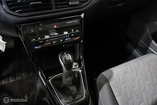Volkswagen T-Cross Volkswagen T-Cross 1.0 TSI Life Edition - AUTOMAAT-CARPLAY - afbeelding nr 15