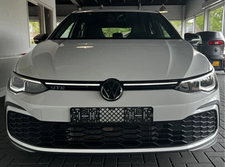 Volkswagen Golf Volkswagen Golf 1.4 eHybrid GTE / Navigatie / IQ Light /Standkachel - afbeelding nr 4