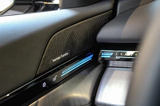 BMW 5 Serie BMW 5-serie Touring 530e PANO | TREKH | HUD - afbeelding nr 60