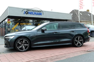 Volvo V60 Volvo V60 2.0 T8 TE AWD R-DES. TREKHAAK 12MND Garantie - afbeelding nr 1