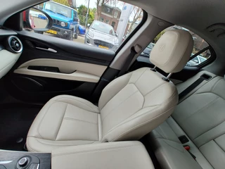 Alfa Romeo Stelvio Alfa Romeo Stelvio 2.0 T AWD Q4 SUPER AUT. Leder | Dodehoeksens. | Elek. achterklep | Camera - afbeelding nr 31