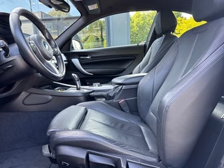 BMW 2 Serie BMW 2 Serie 218i M-PAKKET NAVI/LEDER/CRUISE/PDC/STOELVERW - afbeelding nr 11