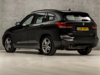 BMW X1 221Pk Automaat (PANORAMADAK, M PAKKET, GROOT NAVI, SFEERVERLICHTING, ADAPTIVE CRUISE, HEAD-UP DISPLAY, SPORTSTOELEN, LEDER, ELEK ACHTERKLEP, CAMERA, NIEUWSTAAT) - afbeelding nr 3