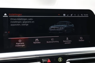 BMW 3 Serie BMW 3 Serie 318i M-Sport Automaat NAP/Schuifdak/19inch/Cam/Sfeerverl - afbeelding nr 45