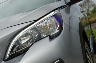 Peugeot 3008 Peugeot 3008 1.2 PureTech 130pk Allure - Gris Artense - Super compleet - afbeelding nr 13