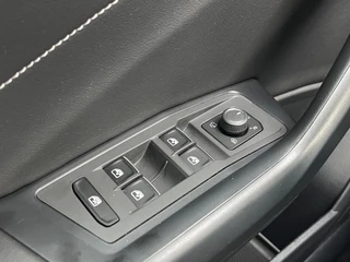 Volkswagen T-Roc Volkswagen T-Roc 1.5 TSI R-Line | CarPlay | Camera | ACC | IQ Light | Dodehoek | 18 inch - afbeelding nr 12