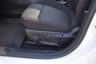 Ford Focus Ford Focus 1.0 EcoBoost Titanium X Business , ST LINE ,PANORAMAK,BOEKJE,NAP EN ONDERHOUDSHISTORIE - afbeelding nr 26