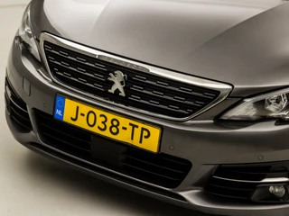 Peugeot 308 (APPLE CARPLAY, GROOT NAVI, LEDER, ADAPTIVE CRUISE, 360 CAMERA, SPORTSTOELEN, GETINT GLAS, KEYLESS, CRUISE, TREKHAAK, NIEUWSTAAT) - afbeelding nr 31