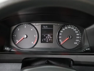 Volkswagen Transporter | Airco | 3-Persoons | Trekhaak - afbeelding nr 9
