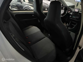 Volkswagen up! Volkswagen Up! 1.0 high up! BlueMotion/ Navigatie /Lm velgen - afbeelding nr 13