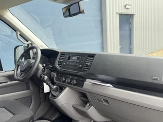Volkswagen Crafter Volkswagen Crafter 35 2.0 TDI L3H3 EL Trendline AIRCO / CRUISE CONTROLE / TREKHAAK / 3 ZITS - afbeelding nr 19