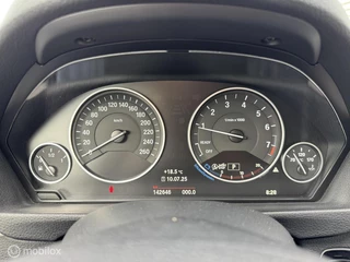 BMW 3 Serie BMW 3-serie Touring 318i Executive | Trekhaak | Navi | Automatische achterklep | - afbeelding nr 15