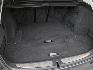 BMW 3 Serie BMW 3-serie 320d | Stoelverwarming | Trekhaak | Full LED |  Navigatie | Sportstoelen | Climate control | Bluetooth | Parkeerhulp | Cruise control - afbeelding nr 12