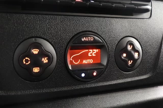 Opel Movano - AC/climate - Navi - Cruise - € 19.900,- Excl. - afbeelding nr 20