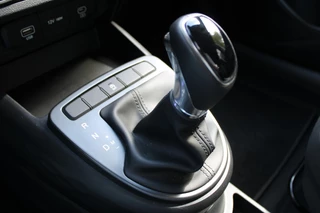 Hyundai i10 Hyundai i10 1.0 Comfort 5-zits Automaat/Carplay/Airco 