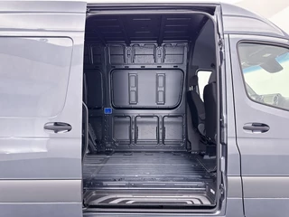 Mercedes-Benz Sprinter Mercedes-Benz Sprinter 319 1.9 CDI L2H2 Led Adaptieve cruisecontrol 360 camera Navigatie Softclose schuifdeur - afbeelding nr 18