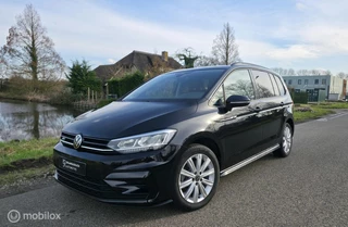 Volkswagen Touran 1.5 TSI R-Line / 7pers. / Navi / Camera