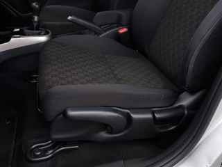 Honda Jazz 1.3 i-VTEC 102pk Comfort | Navi | Airco | Cruise | Bluetooth Carkit+Streaming |  Pdc V+A | Stoelverwarming | Rijstrook+Licht+Regensensor | 15''lm | Trekhaak - afbeelding nr 24
