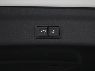 Audi A6 [DIGITAL DASH, ADAPTIVE CRUISE CONTROL, CAMERA + TOP VIEUW, MEMORY SEATS, STOELMASSAGE, CLIMATE CONTROL, FLIPPERS,  STOELVERWARMING V+A, TREKHAAK, ELEK... ACHTERKLEP, NAVIGATIE, NIEUWSTAAT] - afbeelding nr 25