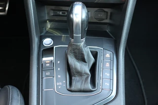 Volkswagen Tiguan Allspace Volkswagen Tiguan Allspace 1.5 TSI Highline R-Line 7p. Pano | ACC | EL.Trekhaak - afbeelding nr 36