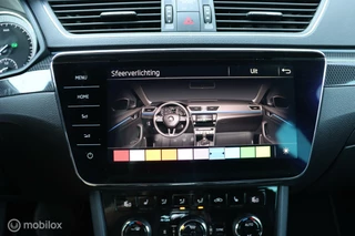 Škoda Superb Skoda Superb Combi 2.0 TSI 4x4 Sportline / Pano / Canton - afbeelding nr 28