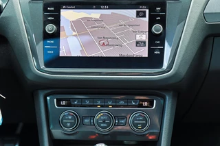 Volkswagen Tiguan Volkswagen Tiguan 2.0 TSI 4Motion 2x R-Line /LED/PANODAK/CAMERA/VIRTUAL/TREKHAAK/STOELVERW./HUD! - afbeelding nr 14
