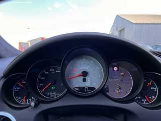 Porsche Cayenne Porsche Cayenne 3.6 GTS | Panoramadak | Bose | Sportchrono | Navi | Camera | Stoelverwarming Voor/Achter | Verwarmd Stuurwiel | LED | - afbeelding nr 26
