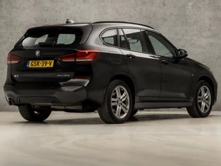 BMW X1 221Pk Automaat (PANORAMADAK, M PAKKET, GROOT NAVI, SFEERVERLICHTING, ADAPTIVE CRUISE, HEAD-UP DISPLAY, SPORTSTOELEN, LEDER, ELEK ACHTERKLEP, CAMERA, NIEUWSTAAT) - afbeelding nr 5