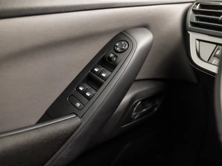 Citroën Grand C4 Spacetourer Citroën Grand C4 Spacetourer 1.2 PureTech Sport 7 Persoons (APPLE CARPLAY, GROOT NAVI, GETINT GLAS, SPORTSTOELEN, PARKEERSENSOREN, CRUISE, DAB+, NIEUWE APK, NIEUWSTAAT) - afbeelding nr 27