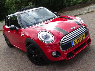 MINI 3-deurs MINI 3-deurs Mini 1.5 automaat / JCW ed. 2014 / LED *NAP* - afbeelding nr 2