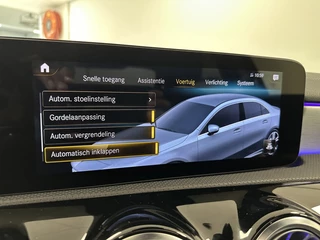 Mercedes-Benz A-Klasse Mercedes-Benz A-Klasse 250 e Premium Plus | Burmester | 360 camera | Memory stoelen | - afbeelding nr 21