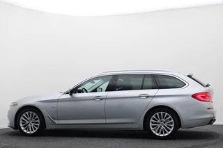 BMW 5 Serie BMW 5 Serie Touring 520i High Executive Leer, Head-Up, Elektrische Stoelen, Navigatie, Bluetooth, PDC, Trekhaak, 18'' - afbeelding nr 19