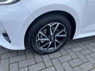 Toyota Yaris Toyota Yaris 1.5 Hyb. First Ed. NL Auto | Dealeronderhouden | - afbeelding nr 27