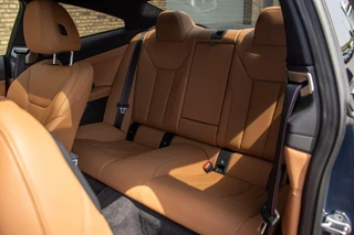 BMW 4 Serie BMW 4-serie Coupé 420i High Executive, Leder, H&K, Pano - afbeelding nr 13